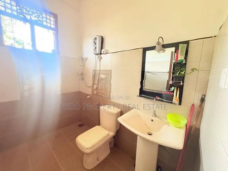Luxury Modern House for Sale in Kadawatha