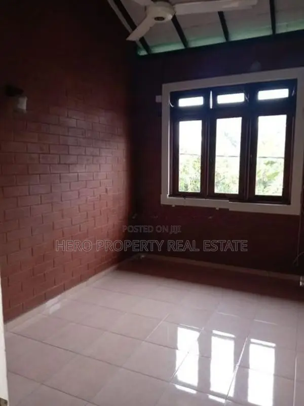 Modern House for Sale in Battaramulla