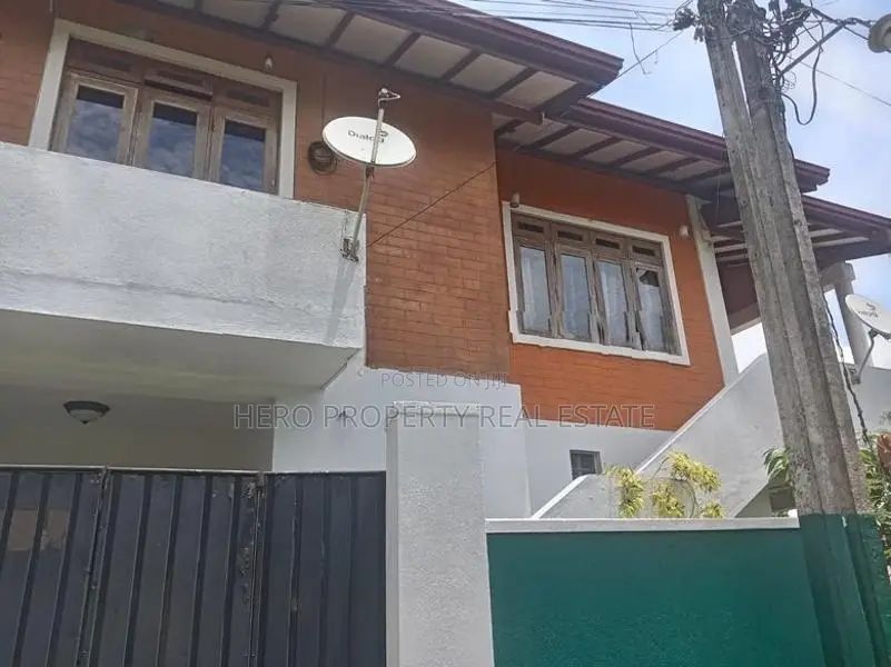 Modern House for Sale in Battaramulla