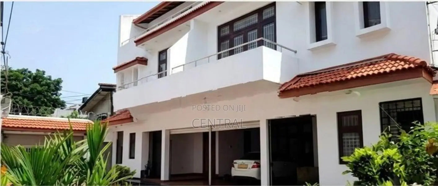 House for Sale in Colombo 05 (C7-10377)