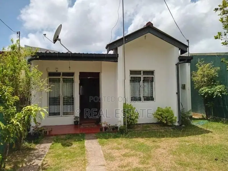 House for sale in Niwasipura - REF 59