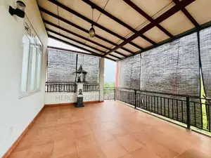 Upstairs House for Rent in Kottawa