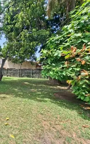 7 Perch Bare Land (2 Block) Sale In Mt Lavinia (Near Police Station)