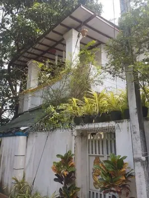3 story 80 % completed house for sale Polpitimukalana kandana