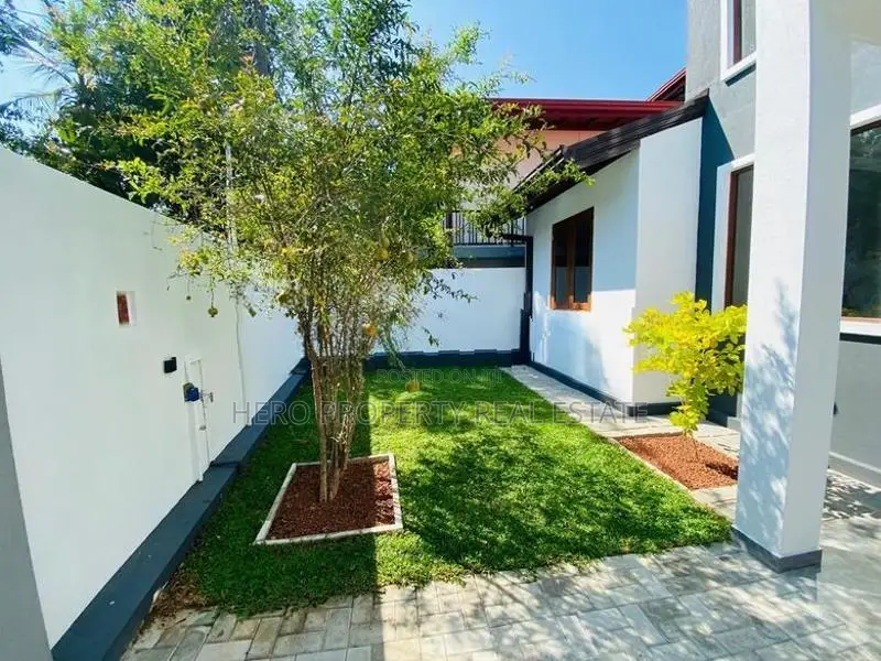 Brand new modern house in piliyandala - makandana