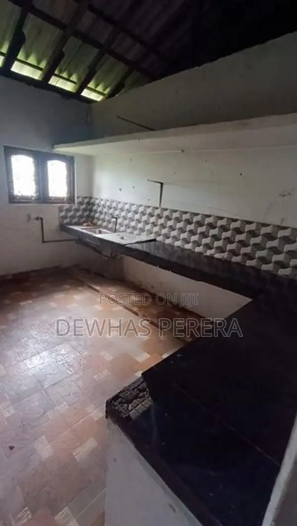 land value to sale house maskade juntion polpitimukulana kandana