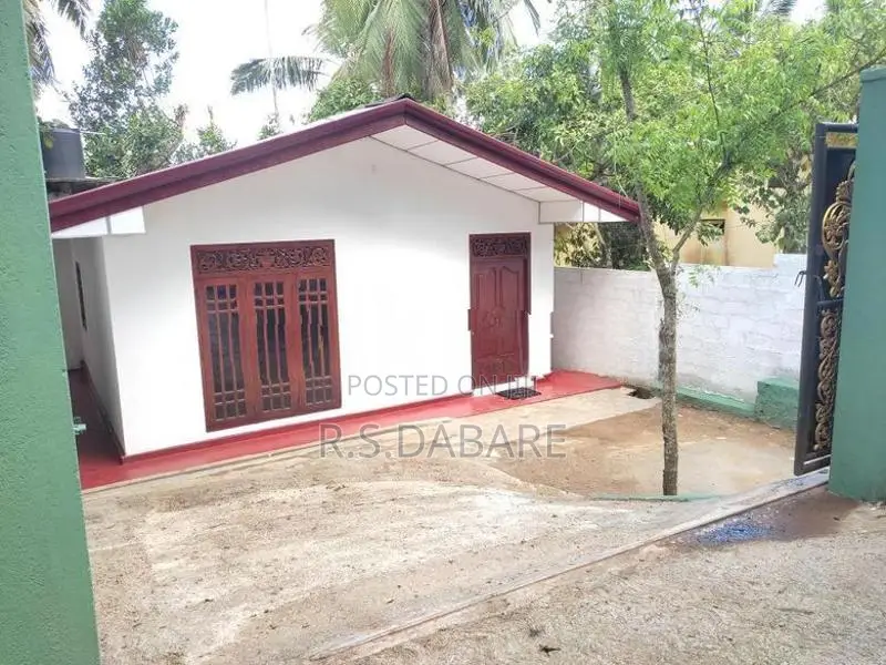 House for Sale in Homagama Meegoda