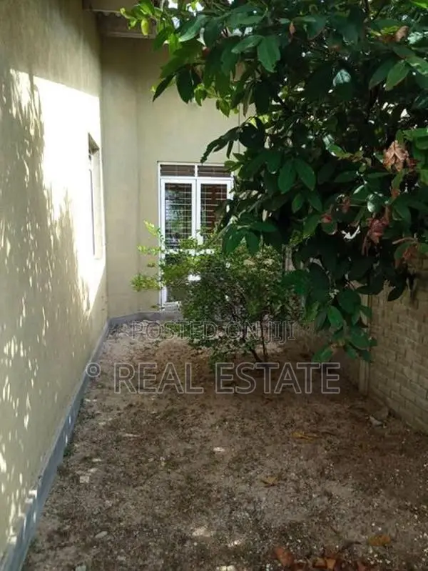 House for sale in Niwasipura - REF 59