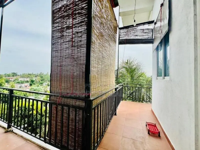 Upstairs House for Rent in Kottawa