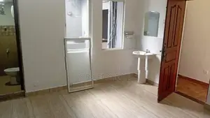 Ground floor house for Rent in Dehiwala Seasite