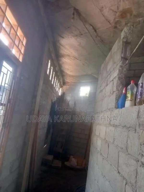 HOUSE FOUR SALE WALLAMPITIYA