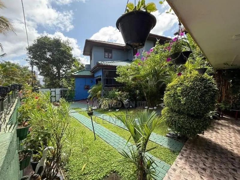 House for Sale in Nawala (C7-10436)