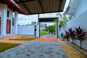 Luxury Modern Two Story House for Sale in Piliyandala