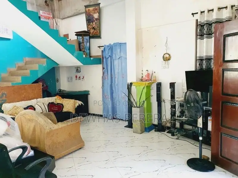 3 story 80 % completed house for sale Polpitimukalana kandana
