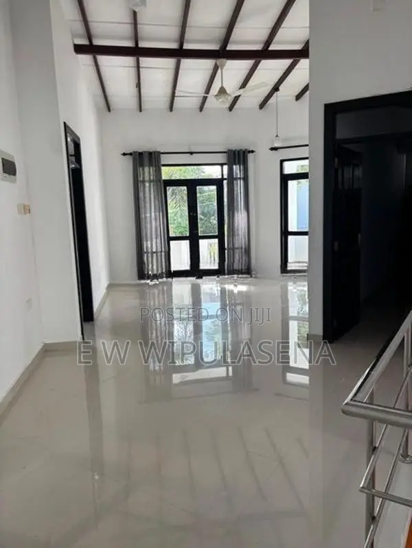2 STORIES HOURS For SALE in MALEBE