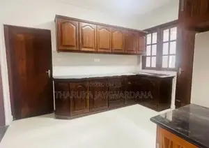 Two Story House for Rent Baththaramulla