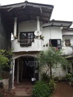 Two Story House for Sale Rajamahavehara road