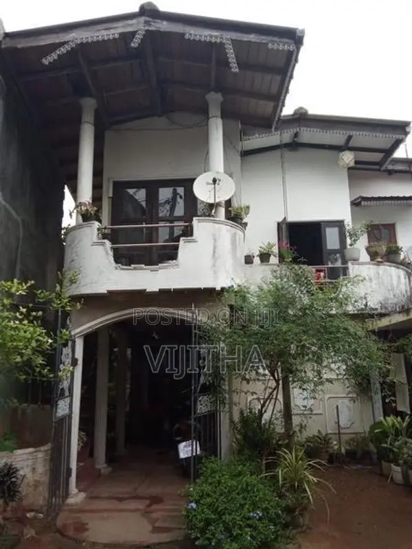 Two Story House for Sale Rajamahavehara road