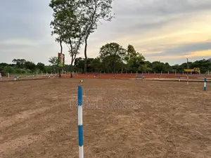 මරදන්කඩවල නගරයෙන් සින්නක්කර බිම්කොටසක් විකිණීමට