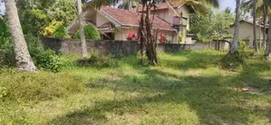 අහුන්ගල්ල – ගාලු පාර අයිනේ වටිනා ඉඩමක් විකිණීමට