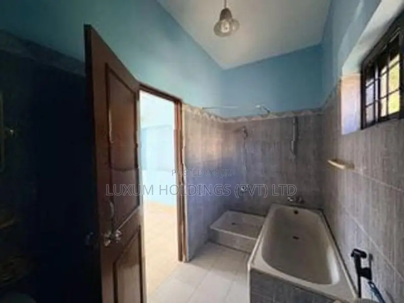 4,000 SQFT Office For Rent Off Passport Battaramulla [ 2174C ]