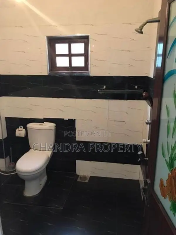 Upstair House For Rent in Kandana