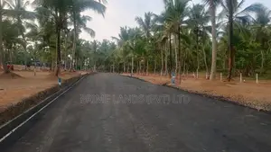 Kadawatha Land for Sale