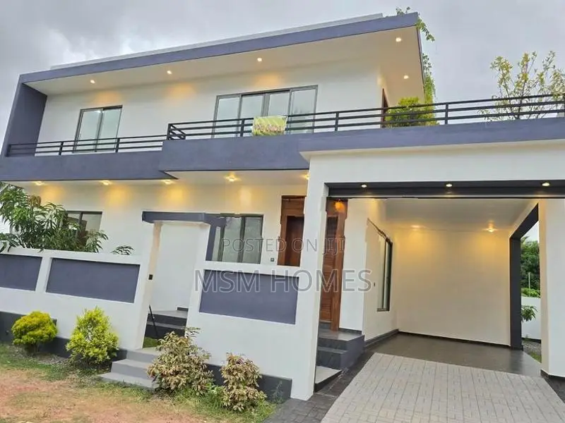 4 Bed Rooms Bath Brand New Box Modern House For Sale in Negombo