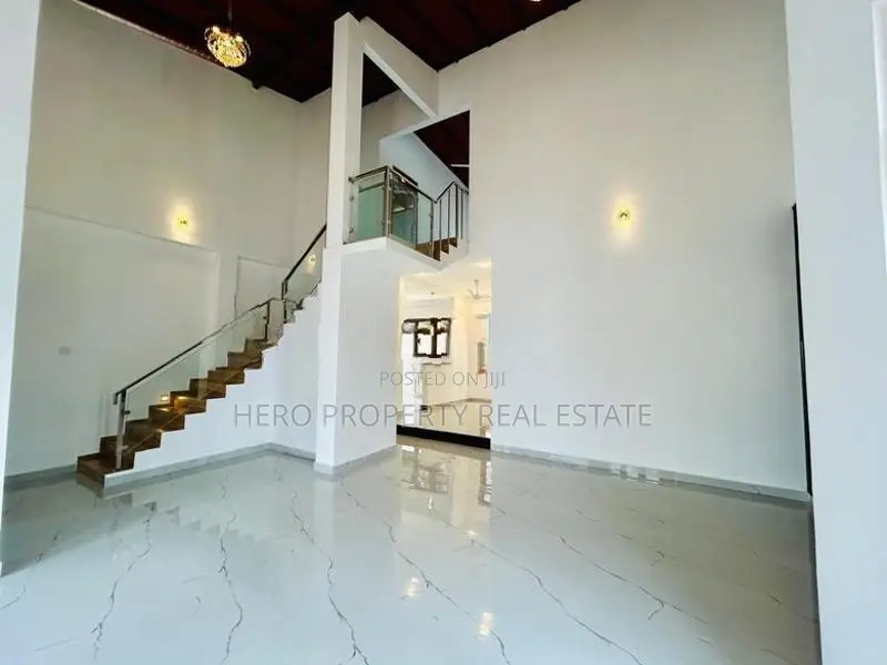 Luxury Modern House for Sale in Piliyandala