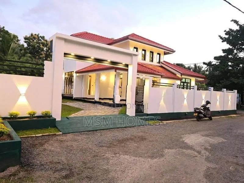 This Brand New Complete House For Sale ~ Negombo
