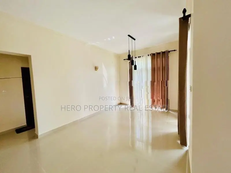 Modern Elegant Luxurious House for Sale in Negombo