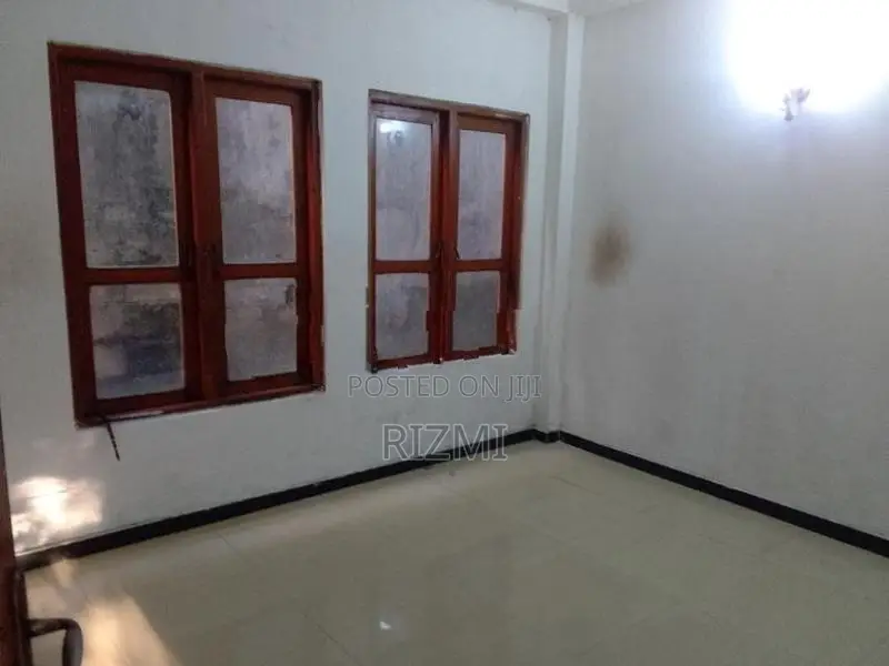 ground floor 2BR house for rent in dehiwala kawdana attidia