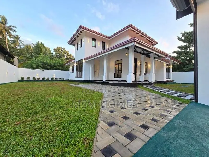 This Brand New Complete House For Sale ~ Negombo