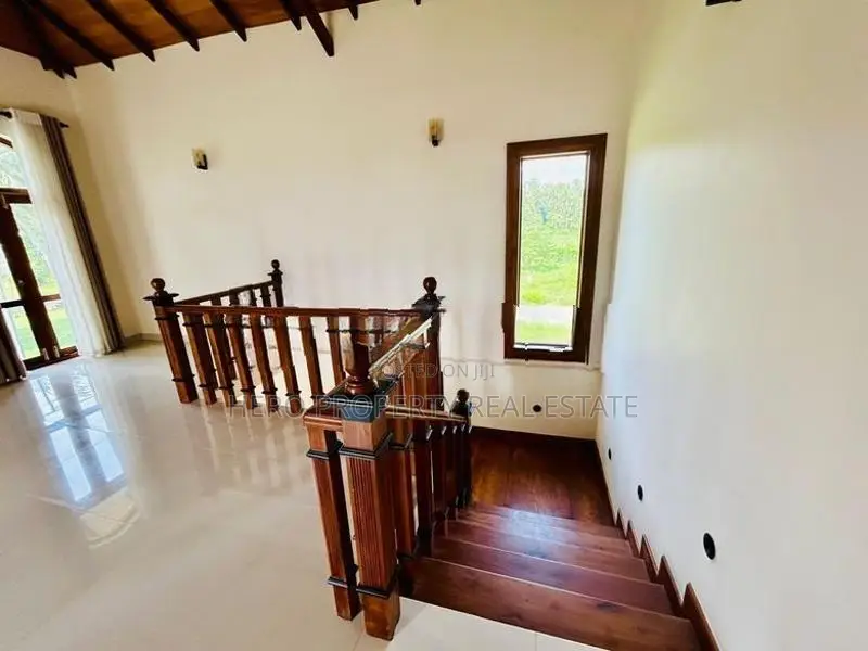 Modern Elegant Luxurious House for Sale in Negombo