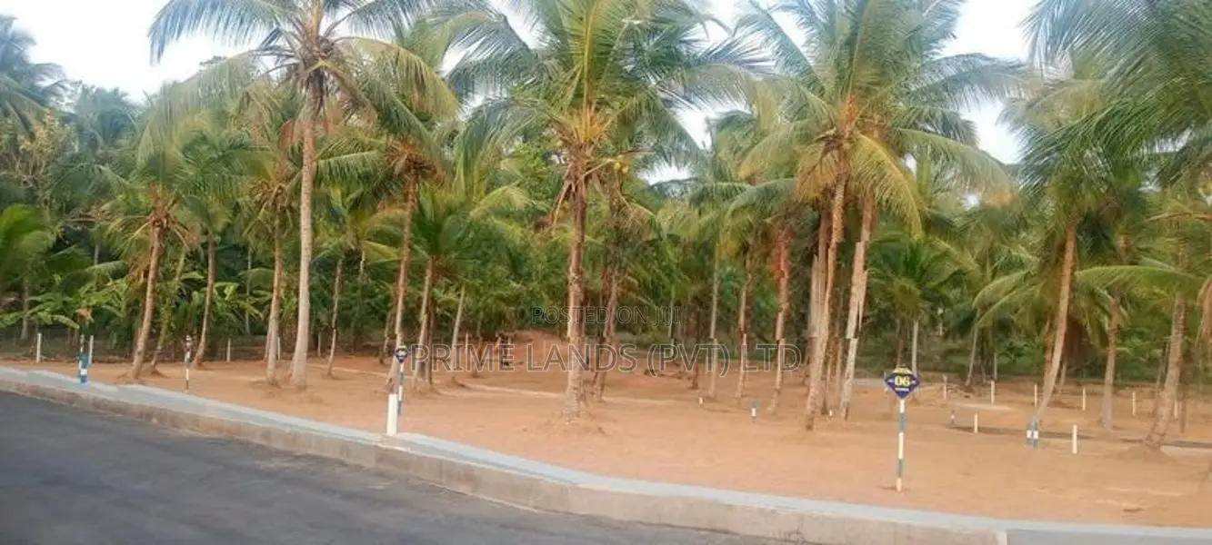 Kadawatha Land for Sale