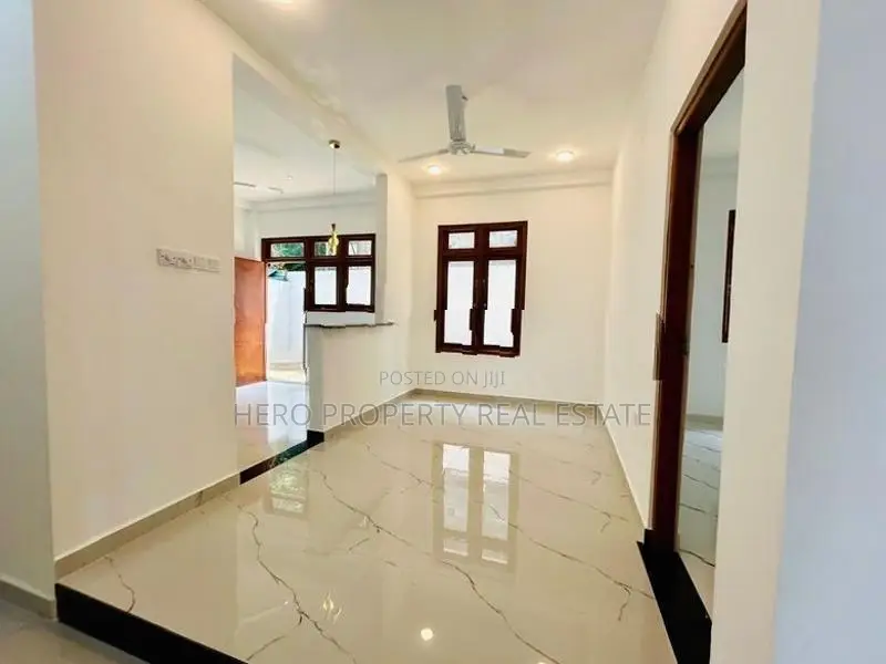Luxury Modern House for Sale in Kottawa