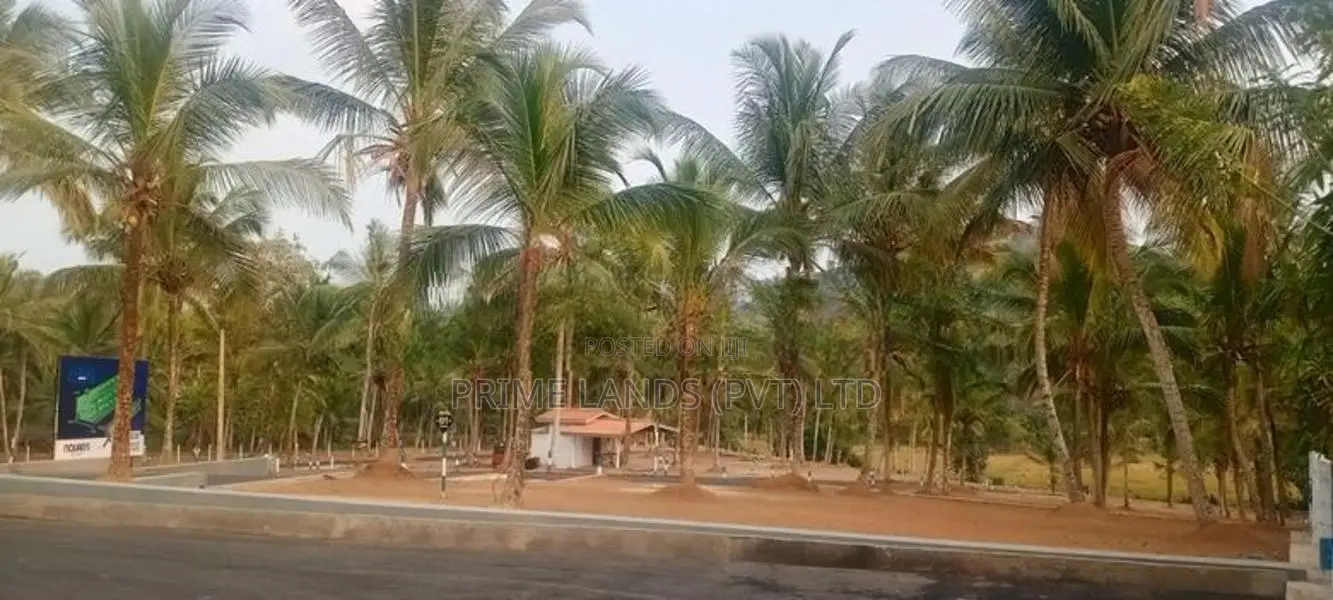 Kadawatha Land for Sale