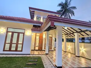 B/N Complete House For Sale ~ Negombo