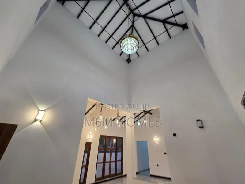 B/N Complete House For Sale ~ Negombo