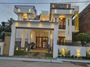 සුඛෝපභෝගි අංගසම්පූර්ණ තෙමහල් නිවස විකිණීමට කදිරාණ තිඹිරිගස්කටුවම මීගමු
