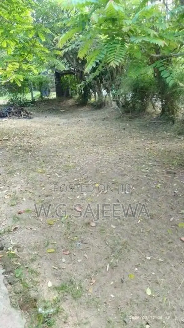 43 Perch Land for Sale in Katunayaka