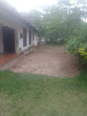 43 Perch Land for Sale in Katunayaka
