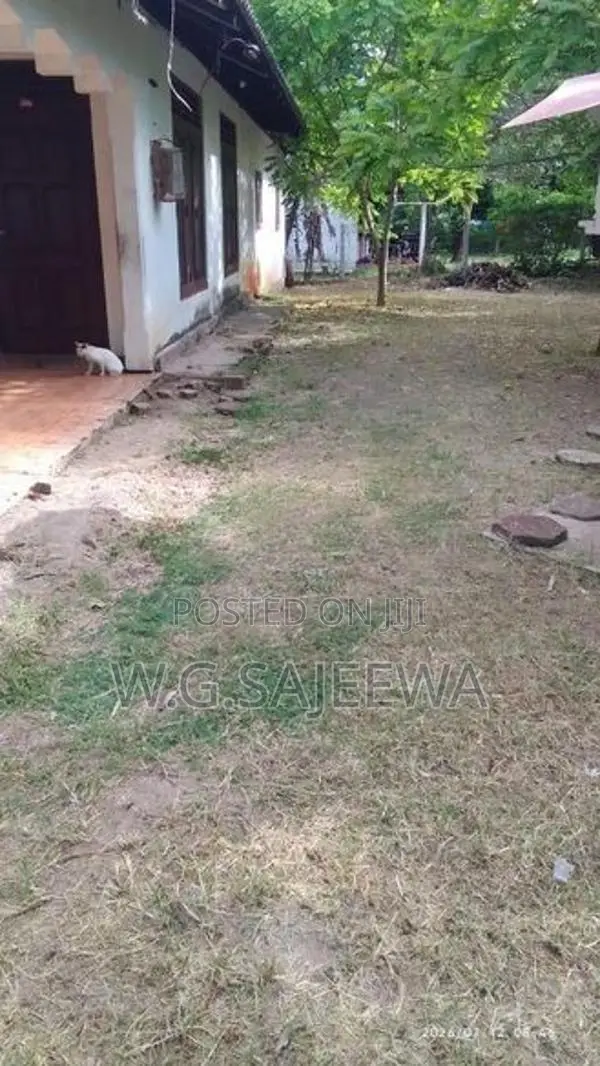 43 Perch Land for Sale in Katunayaka