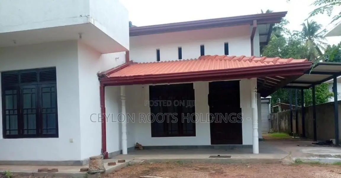 Separate two story House for Rent in Nedungamuwa Rd, Near Rathupaswala