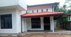 Separate two story House for Rent in Nedungamuwa Rd, Near Rathupaswala