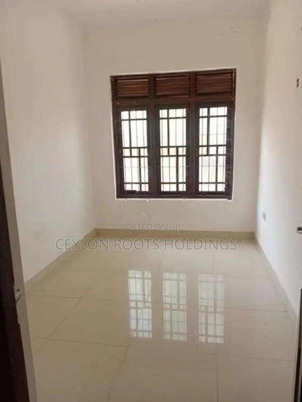Separate two story House for Rent in Nedungamuwa Rd, Near Rathupaswala