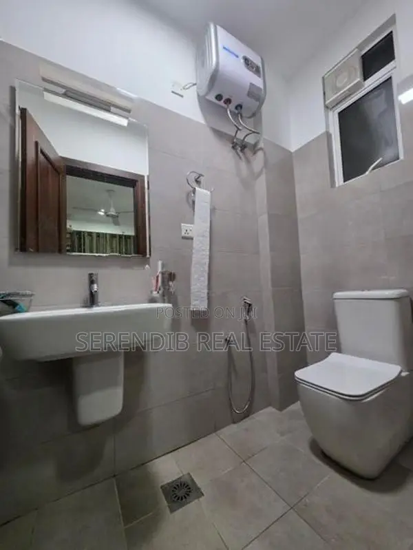 Sea View Furnished Luxury Apartment Rent in Dehiwala