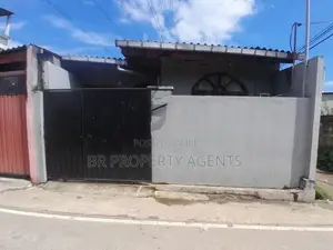 Single Story House for Sale in Wellampitiya