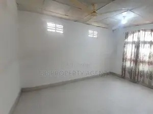 Single Story House for Sale in Wellampitiya