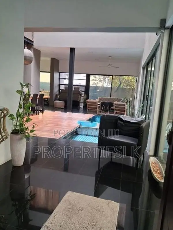 Rajagiriya Luxury Furnished Three Story House For Rent